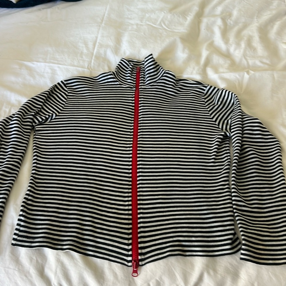 Sweet top from anne taylor size M-L black white stripes